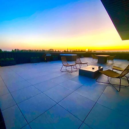 Saint Remy De Provence Roof Top Avec Jacuzzi Экстерьер фото
