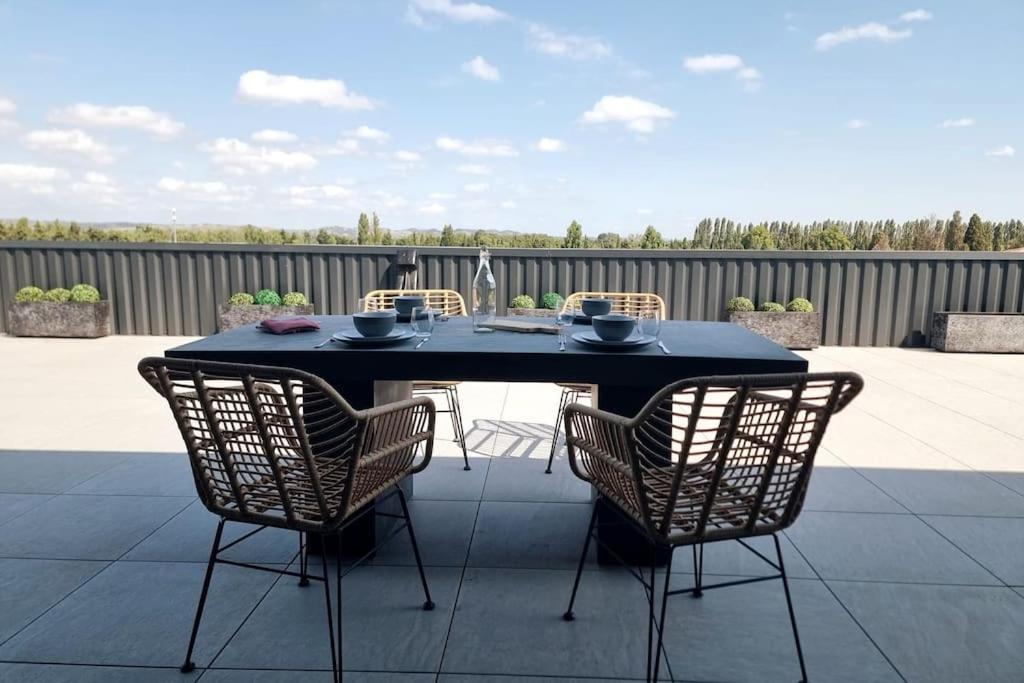 Saint Remy De Provence Roof Top Avec Jacuzzi Экстерьер фото