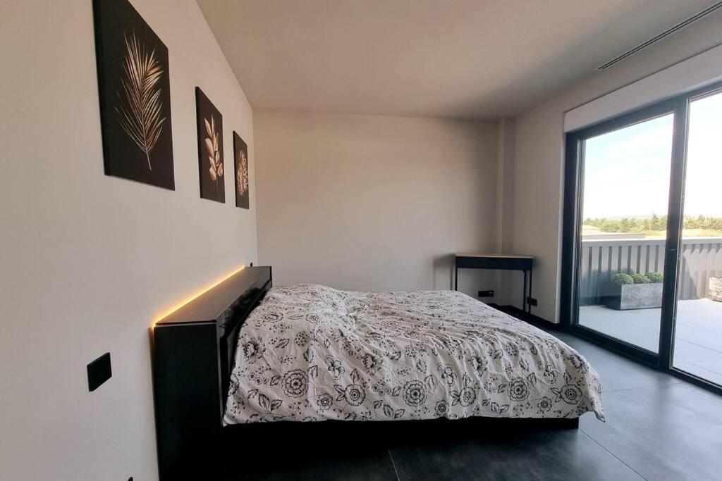 Saint Remy De Provence Roof Top Avec Jacuzzi Экстерьер фото